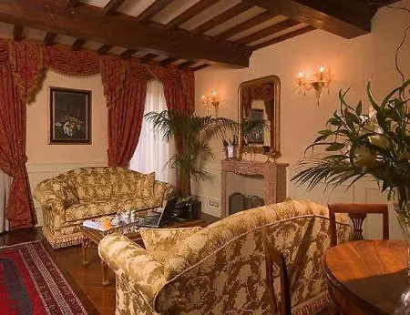 Отель Hotel Real Fini San Francesco